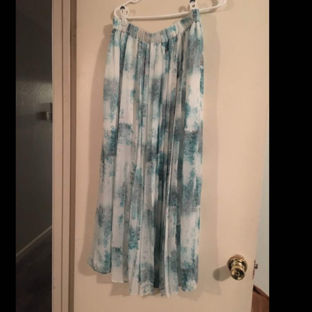 Long Pleated Maxi Skirt