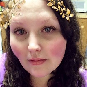 Meet your Posher, Christy