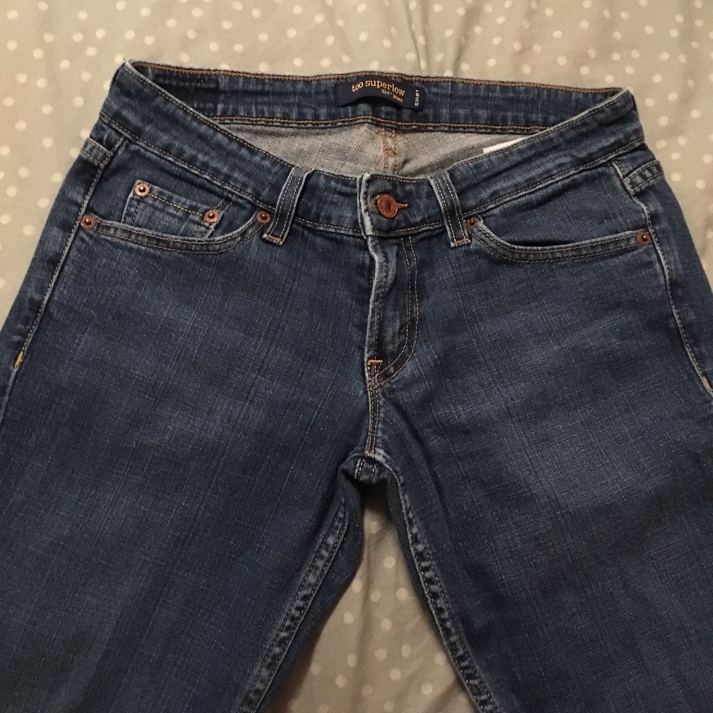 Size 5 Medium Levi's too superlow 524 Jeans