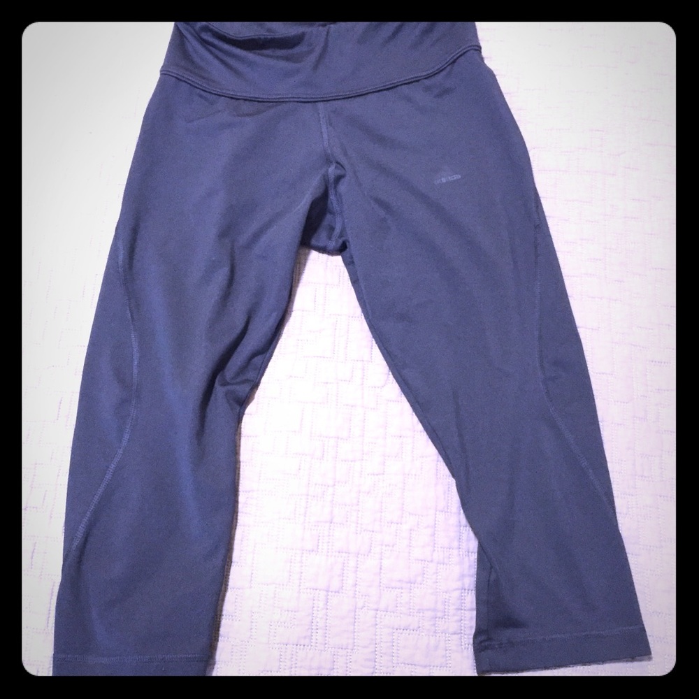 Adidas Capri leggings Size S