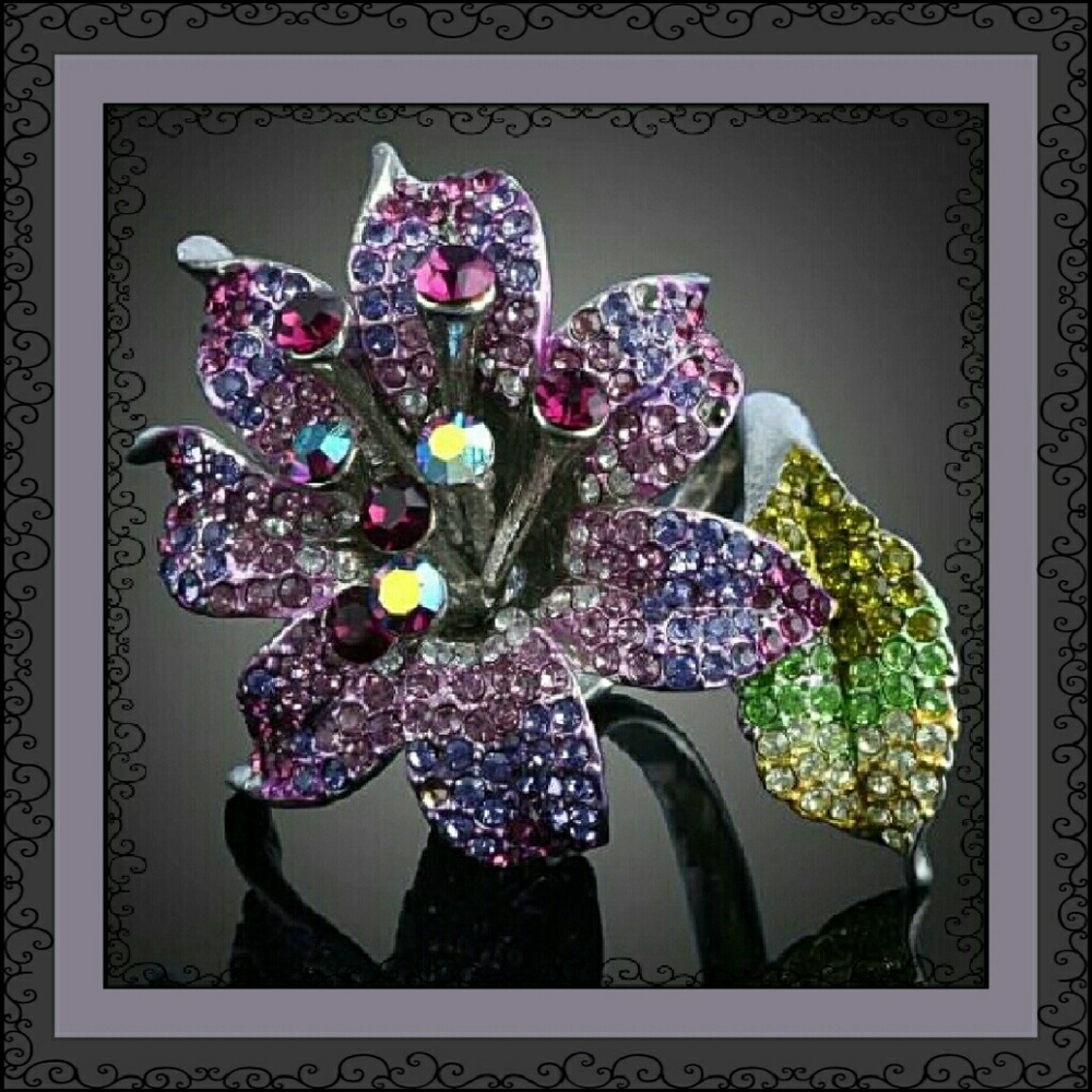 Flower Crystal Ring