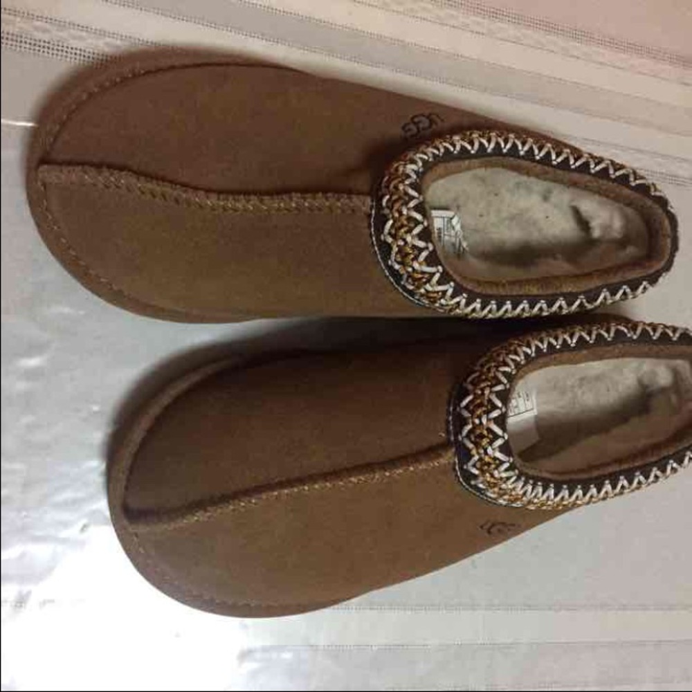 Ugg Clogs