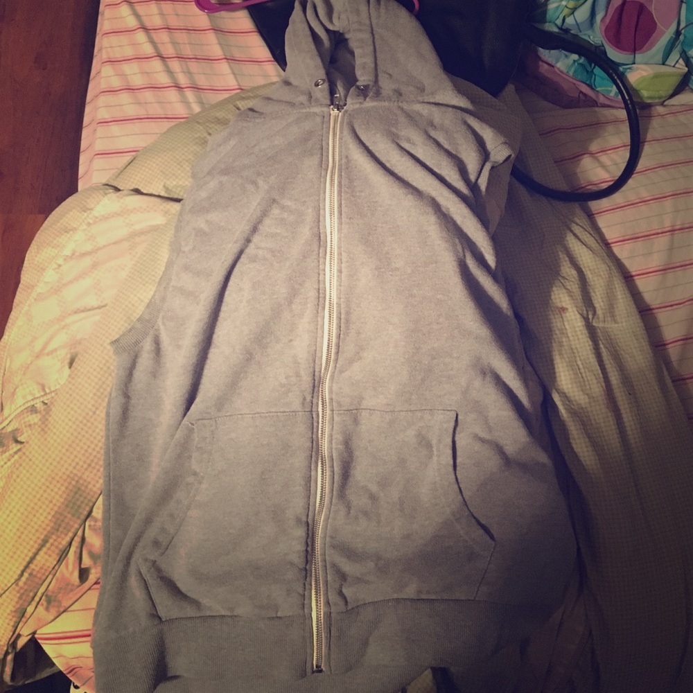 Jacket sleeveless