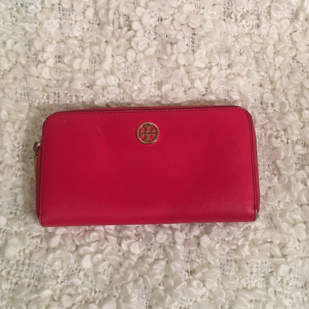 Tory Burch wallet