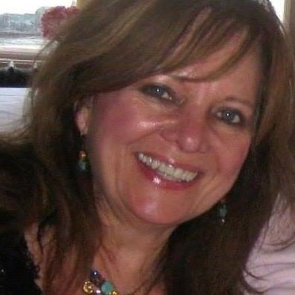 Meet your Posher, Nina - Picture 1 of 1