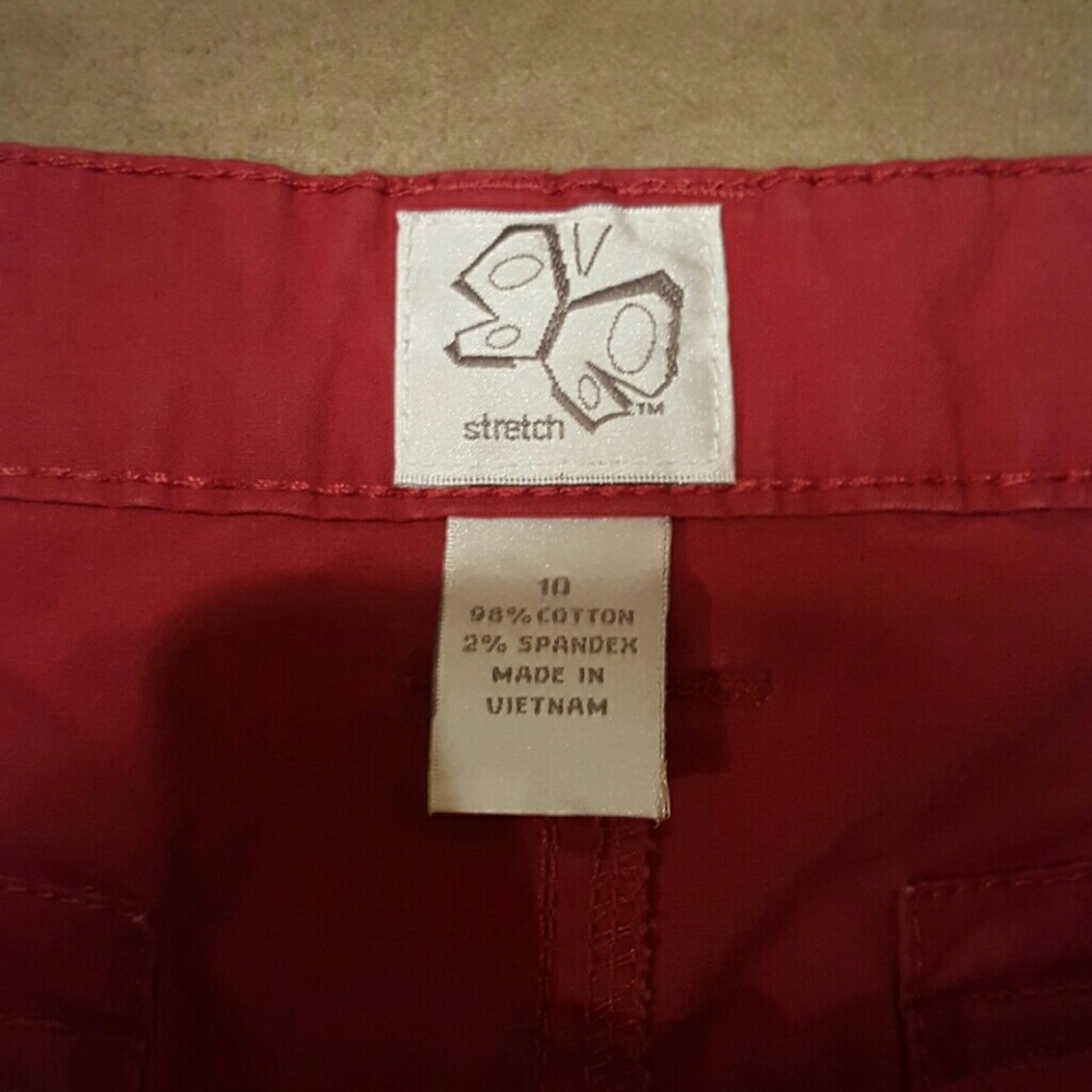 Red Capris - Picture 2 of 4