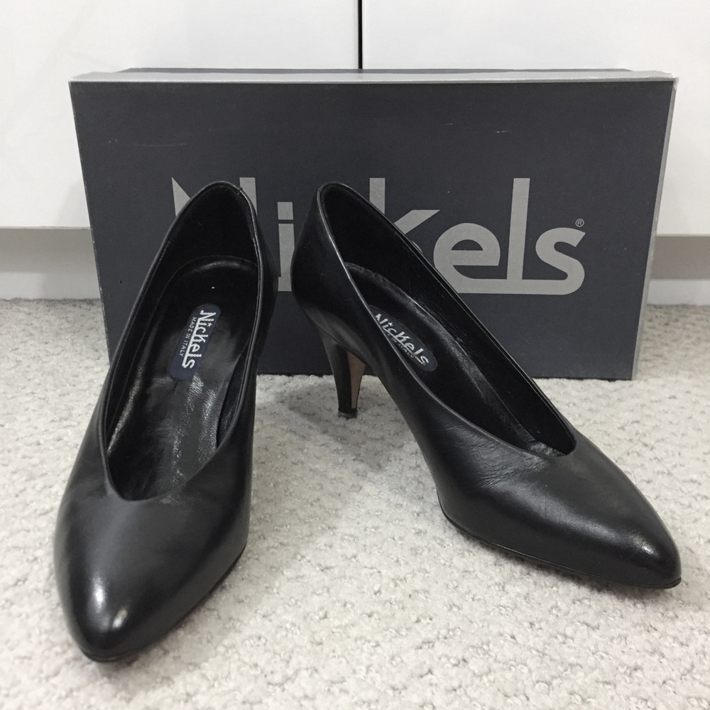 Nickels Vintage Black Leather Heels Size 4.5B