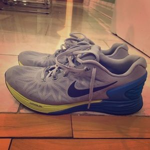 I haven't worn these shoes for a while.