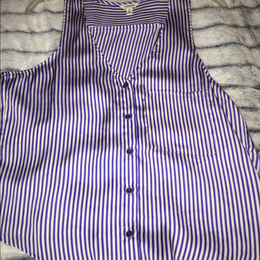 blue stripped button down short sleeve shirt