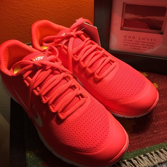 venbu sport shoes converse