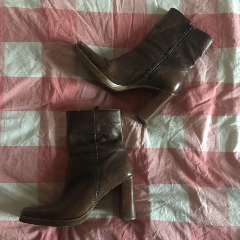 vtg square-toed brown leather boots