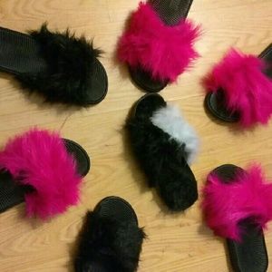 Customized PUMA SLIPPERS
