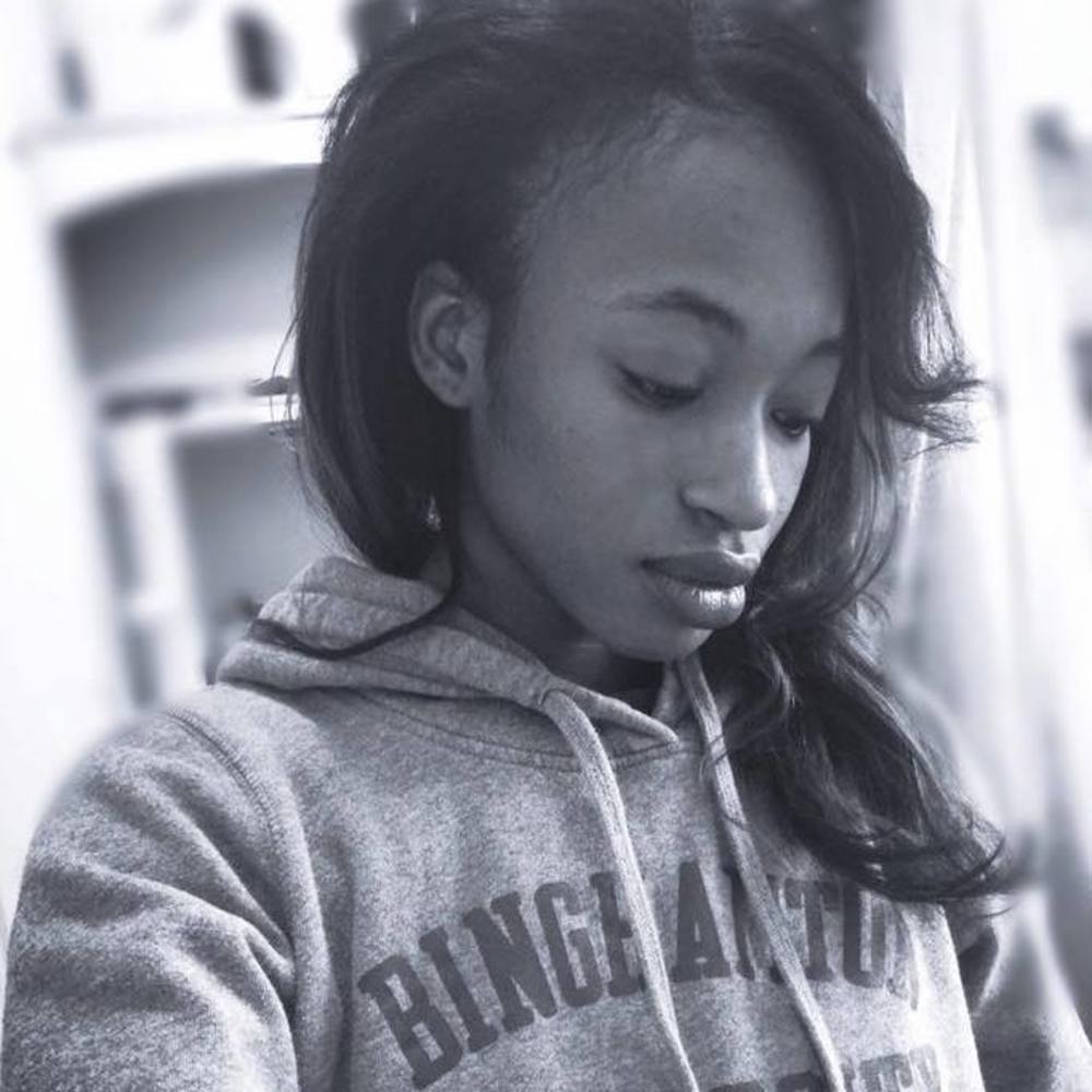 Meet your Posher, Leola