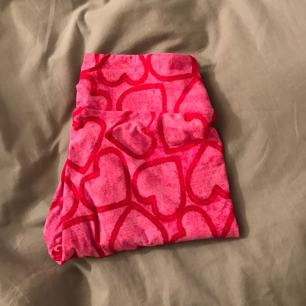 Lularoe heart leggings