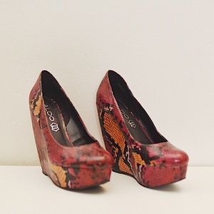 FLASH SALE! ALDO Animal Print Wedges