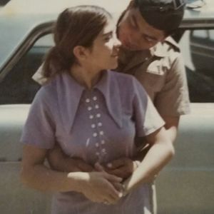 Meet your Posher, Connie