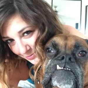 Meet your Posher, Marisa