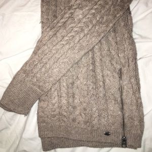 🆕 Cozy Oatmeal Sweater