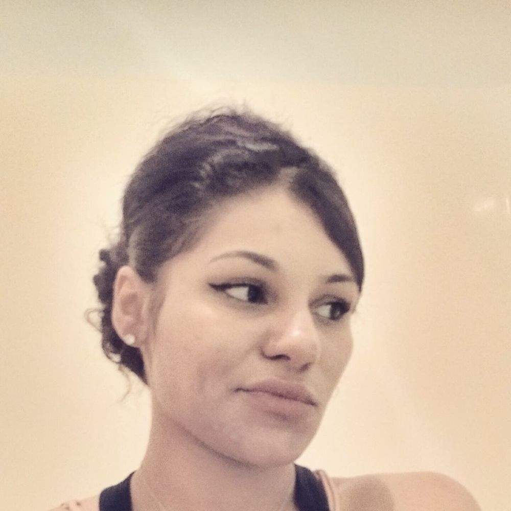 Meet your Posher, Nita still