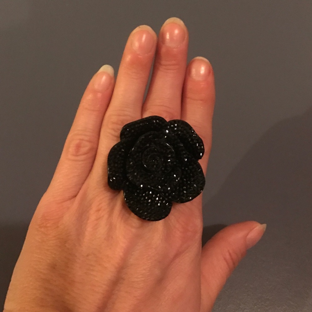 Black Rose Ring
