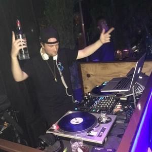 Meet your Posher, Josh