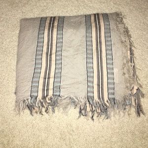 Aritzia scarf