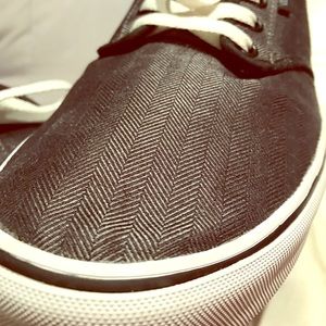 Men's herringbone print Van's size 14 - worn twice