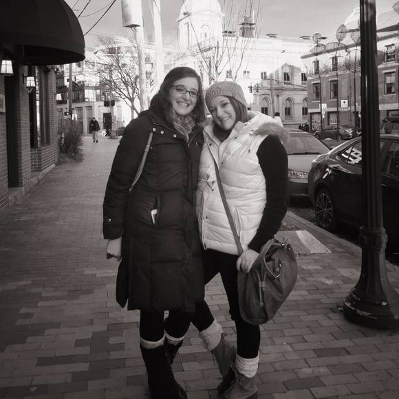 Meet your Posher, Krystina - Picture 1 of 1