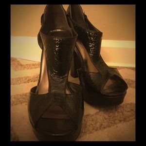 Black T-Strap Peep Toes