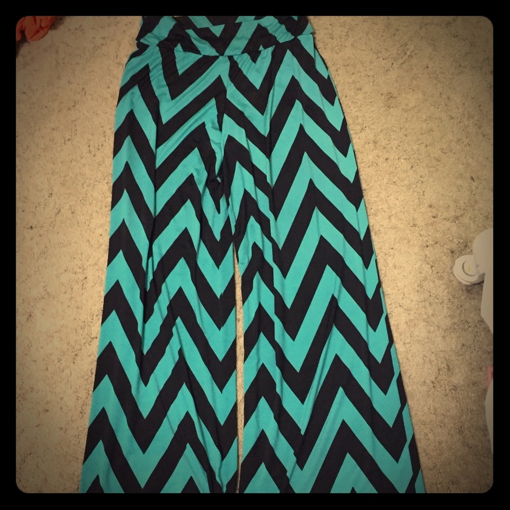 Palazzo chevron patterned pants
