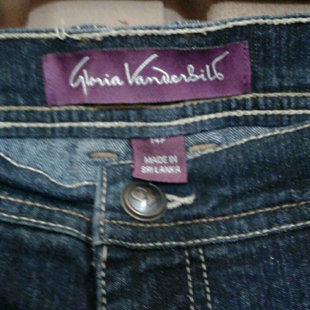 WOMEN'S JEANS SIZE 14 P