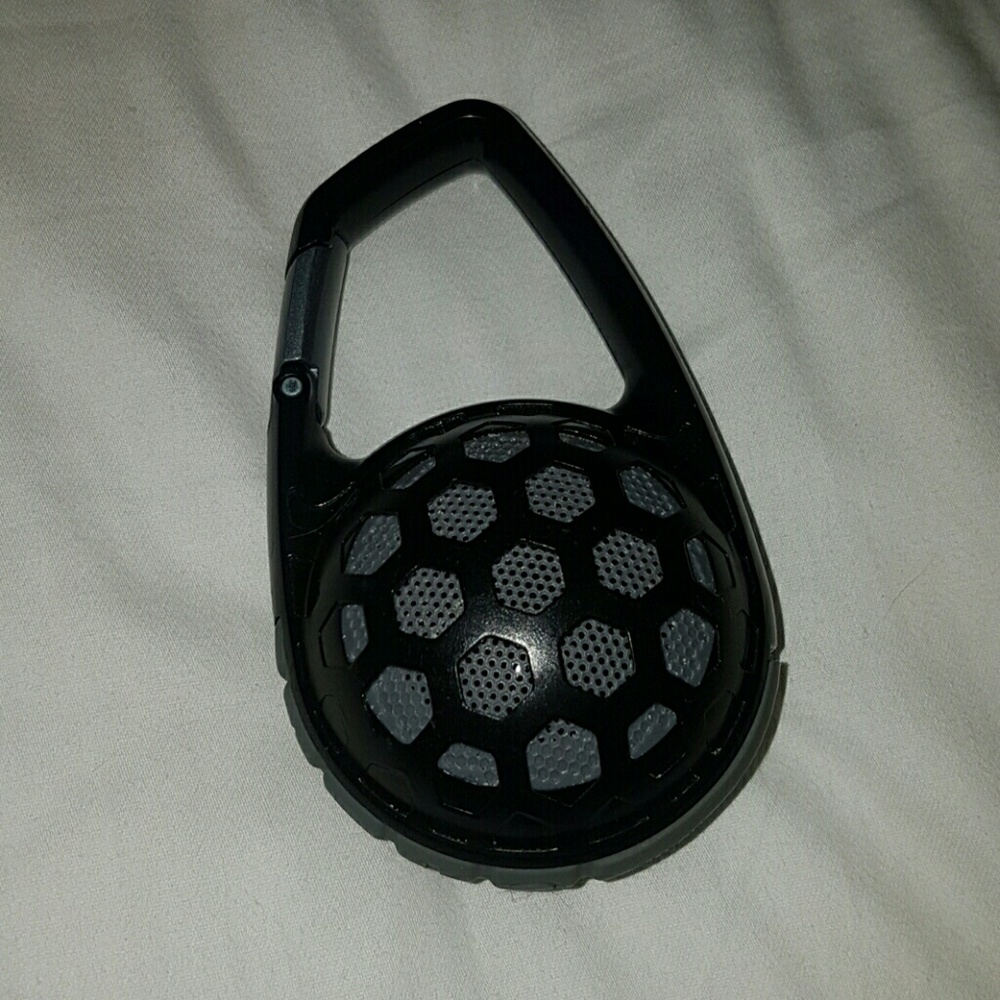 Portable BT speaker