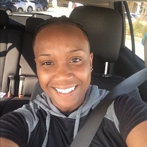 Meet your Posher, Janah