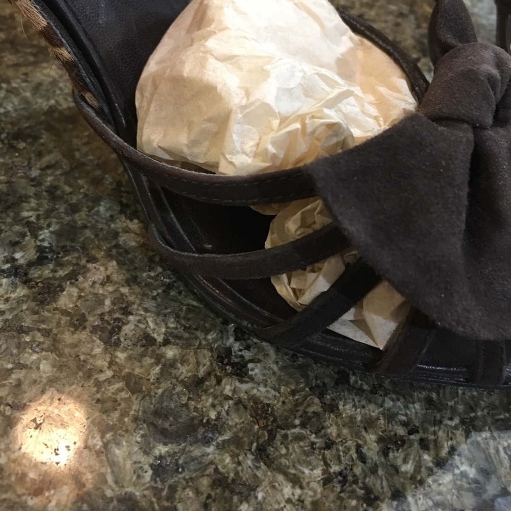 Shoes - Picture 6 of 6