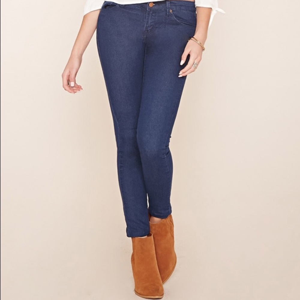 NWT Forever 21 Skinny Jeans