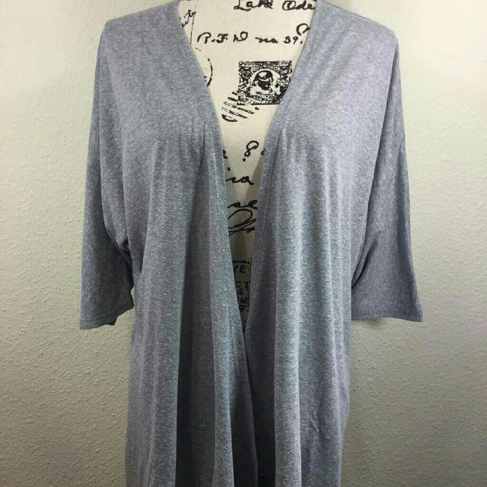 Lularoe grey Lindsay