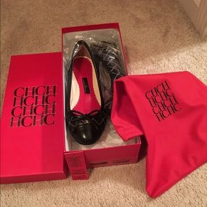 Carolina Herrera Ballet flats