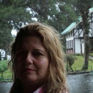 Meet your Posher, Scarlet