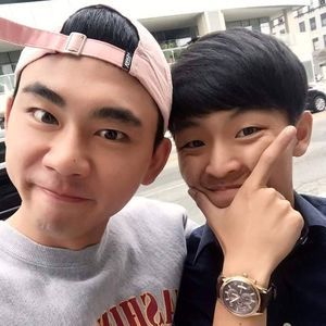 Meet your Posher, Inho