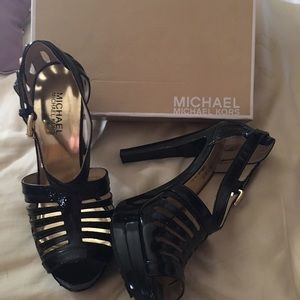 Authentic michael korrs heels