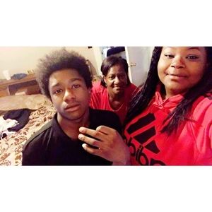 Meet your Posher, Christine