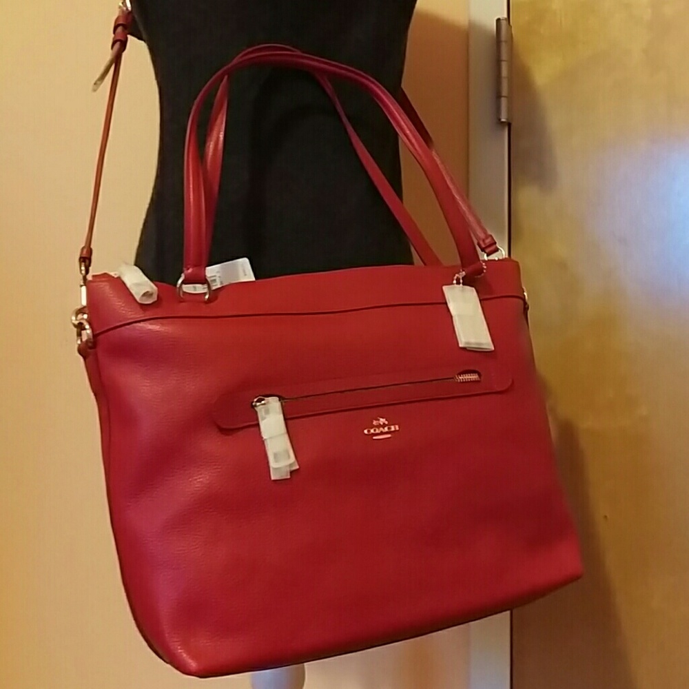 SALE Coach leather purse 100% authentic red - Picture 2 of 4