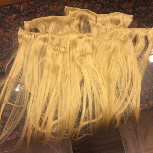 ? % REAL PLAT BLOND HAIR EXTENSIONS- BY REMY