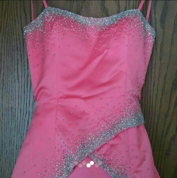 Prom Dress - Picture 2 of 4