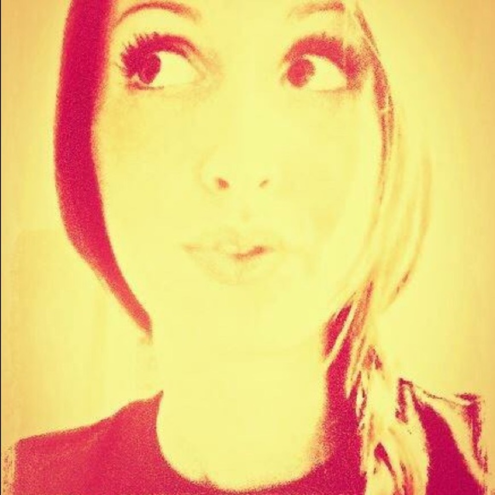 Meet your Posher, Paola