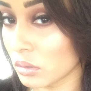 Meet your Posher, Sierra