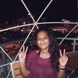 Meet your Posher, Shani