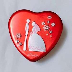 Valentines Gift with 2 Teddy Bear and Roses