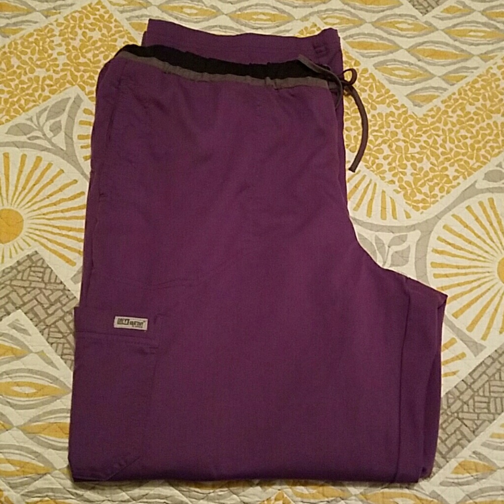 Greys Anatomy purple scrub pants, size 2XL, EUC
