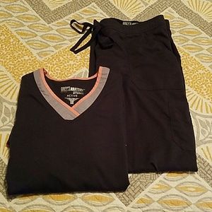 Greys Anatomy charcoal gray scrub set, size 2XL